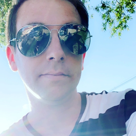 Meet your Posher, Norm - Picture 1 of 1